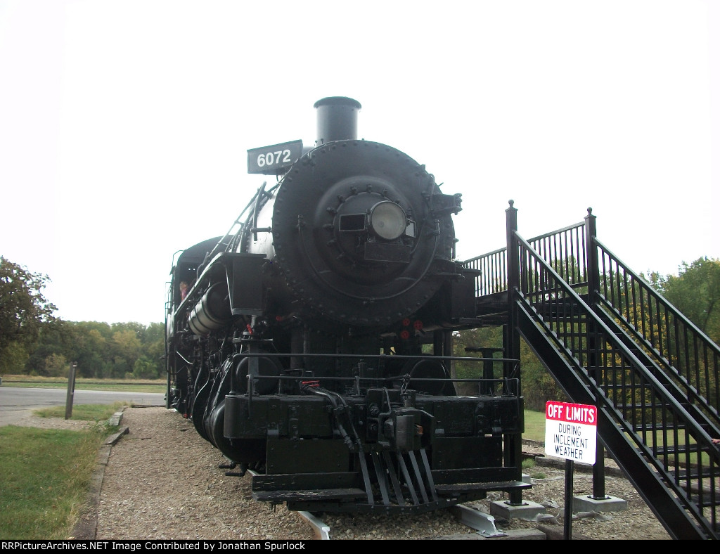 UP 6072, front view